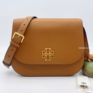 ✨NeW! Tory Burch Britten Flap Saddle Bag